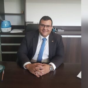 Dr. Lucas Monteiro